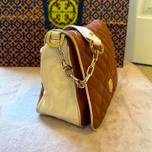🌟SOLD🌟 TORY BURCH leather shoulder bag - Picture 5 of 12